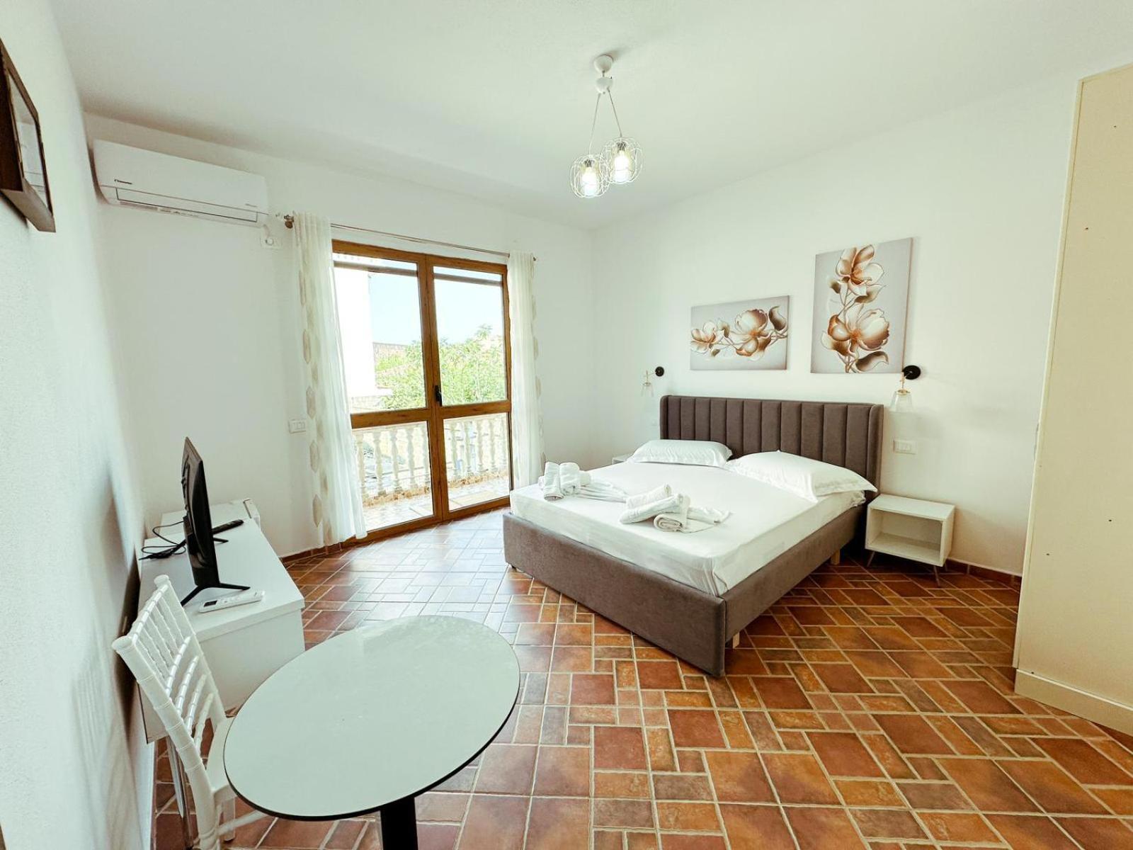 Vizion Hotel Shkodër Esterno foto